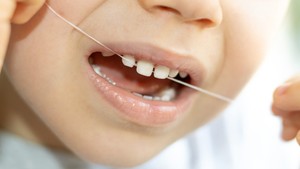 Why Kids Should Floss Once a Day
